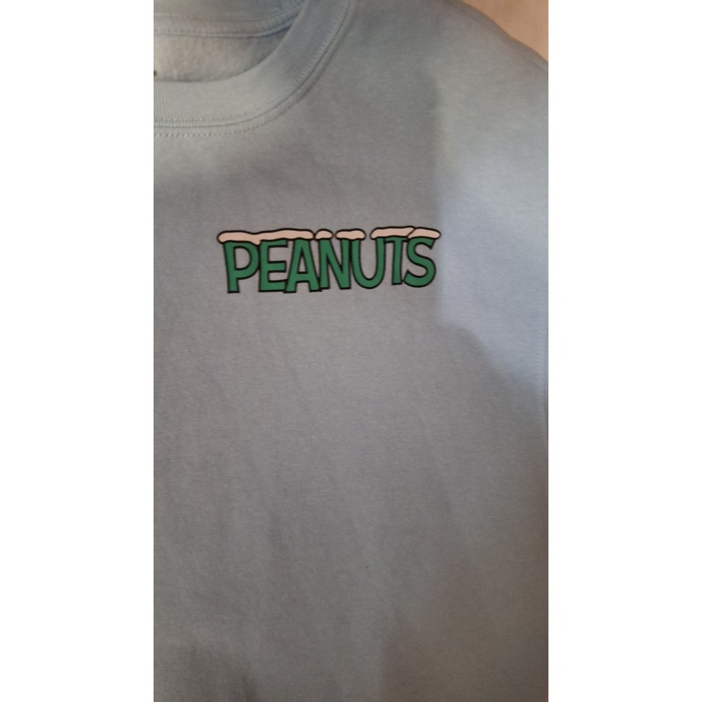 Peanuts Snoopy and Friends Ice Skating Sweatshirt Jr Girls SZ Large Light Blue - Picture 6 of 7